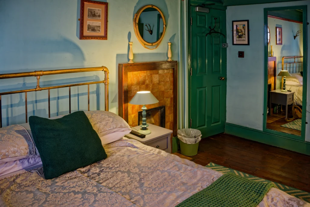 Room Two 012